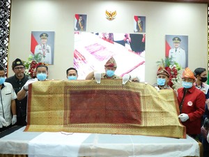 Mengenal Songket Limar Bunga Cogan Palembang, Dulunya untuk Kaum Ningrat