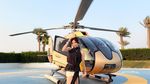 Potret Zee JKT48 Naik Helikopter Menikmati Dubai dari Ketinggian