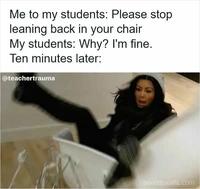 Aksi kocak para murid di kelas kadang suka di luar prediksi. Jadi guru ternyata nggak mudah ya, guys.