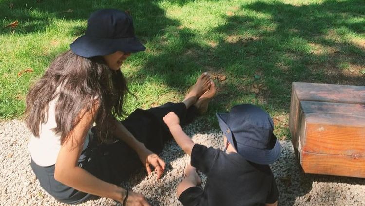 7 Potret Anak Jung Woo Sung dan Moon Gabi, Dibesarkan Ibunya Sendirian