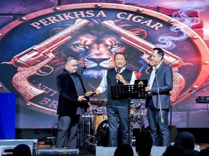 Bamsoet Resmikan Komunitas PERIKHSA Cigar Brotherhood