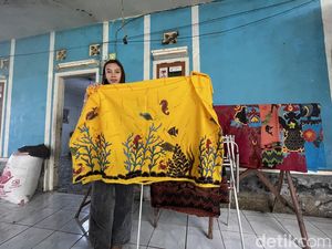 Mengenal Batik Tulis Motif Marlin Khas Pangandaran