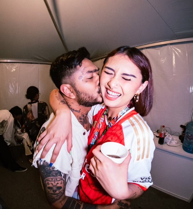 Tak hanya soal outfit, Onad dan Beby juga kerap memamerkan kemesraan mereka. Kekompakan dan kemesraan keduanya pun sering dipuji netizen. Foto: Instagram/@bebyleonardo