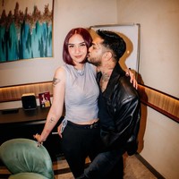 Meski rumah tangganya sempat jadi sorotan karena perselingkuhan Onad yang dibongkar Beby saat berbincang dalam vlog di YouTube Enzy Storia, namun nyatanya pasangan tersebut hingga kini masih kompak dan makin romantis. Foto: Instagram/@bebyleonardo