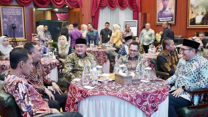 Bupati Bogor Apresiasi Irwanuddin, Sambut Kajari Baru Denny Achmad Bupati Bogor Apresiasi Irwanuddin, Sambut Kajari Baru Denny Achmad