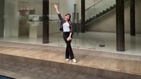 Dilan Janiyar mengatakan membeli rumah milik artis Citra Kirana. Aku belum tahu ternyata itu rumahnya si Kak Citra Kirana. Terus aku DM, aku bilang aku berminat sama rumahnya, bisa gak ngobrol-ngobrol dulu, ujarnya ditemui di kawasan Kuningan, Jakarta Selatan, kemarin. (Foto: dok Instagram dilanjaniyar)