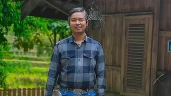 Dodit Mulyanto 8 Tahun Betah Tinggal di Rumah Hutan