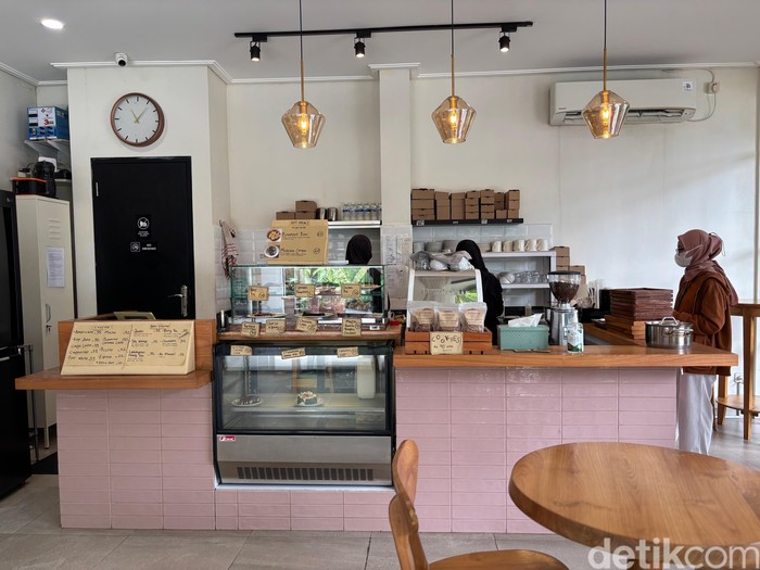 Galapung Bakehouse & Cafe