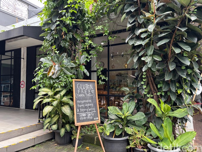 Galapung Bakehouse & Cafe