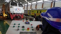 Depo Lokomotif dan Kereta Purwokerto melakukan pemeriksaaan serta perawatan rutin secara berkala terhadap 28 unit lokomotif dan 147 unit kereta penumpang. Foto: ANTARA FOTO/Idhad Zakaria