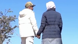 Dukungan untuk Palestina bikin hati Della makin tergerak untuk datang ke Gaza. Foto: Instagram @irfanhakim75 Dukungan untuk Palestina bikin hati Della makin tergerak untuk datang ke Gaza. Foto: Instagram @irfanhakim75