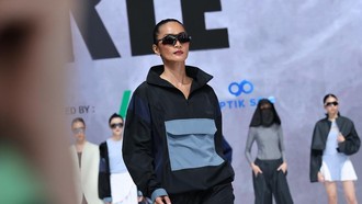 Rilis Koleksi KLE Sportswear, Desainer Kleting Kembali ke Marwah di JFW 2026 Rilis Koleksi KLE Sportswear, Desainer Kleting Kembali ke Marwah di JFW 2026