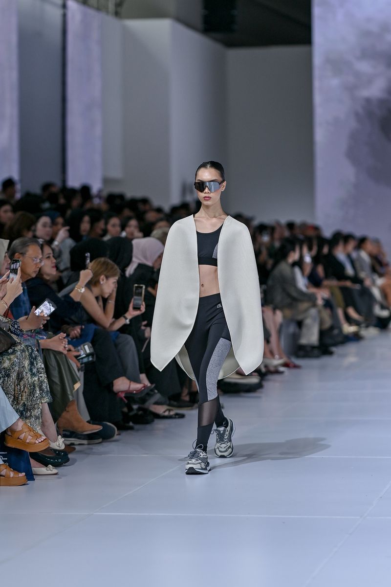 Koleksi KLE di Jakarta Fashion Week 2026 Koleksi KLE di Jakarta Fashion Week 2026