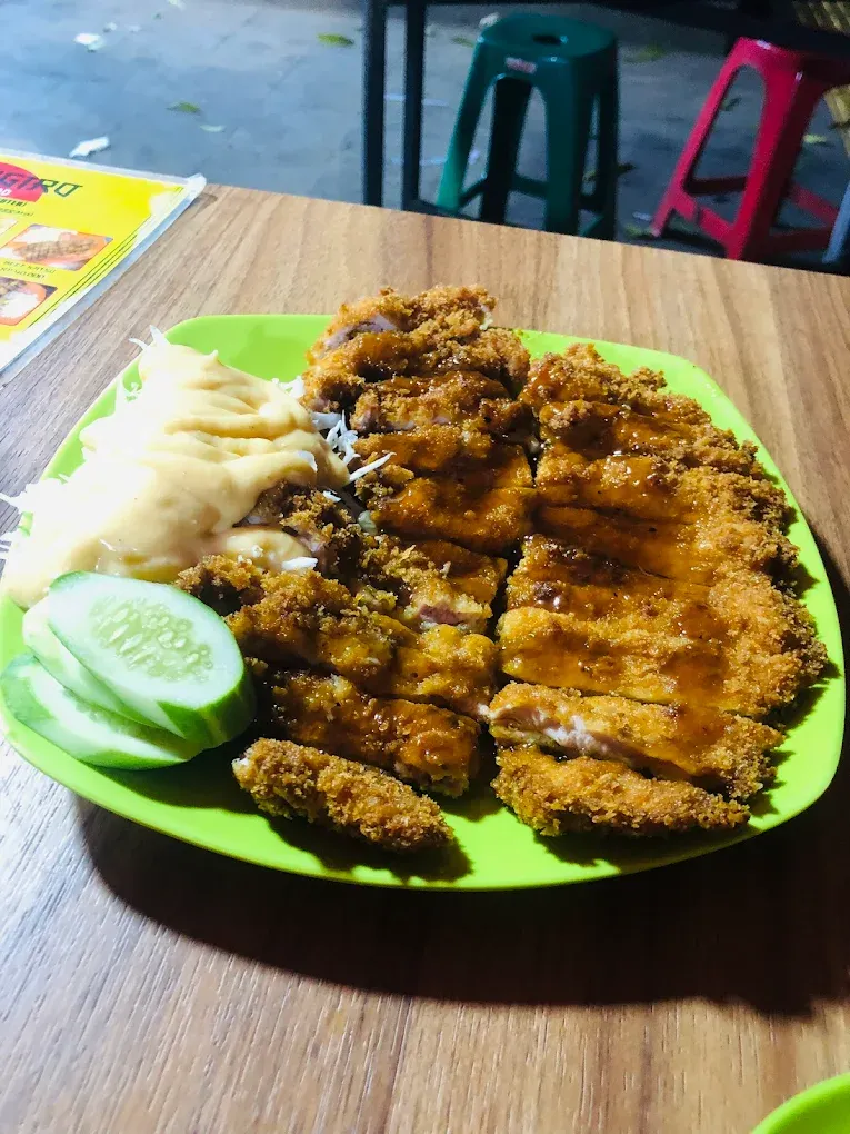 Kuliner enak di Jalan K.H. Mas Mansyur Jakpus Kuliner enak di Jalan K.H. Mas Mansyur Jakpus