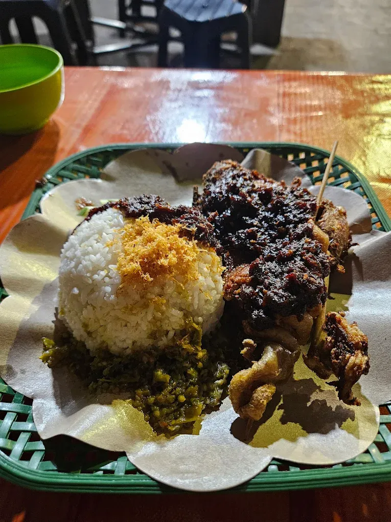 Kuliner enak di Jalan K.H. Mas Mansyur Jakpus