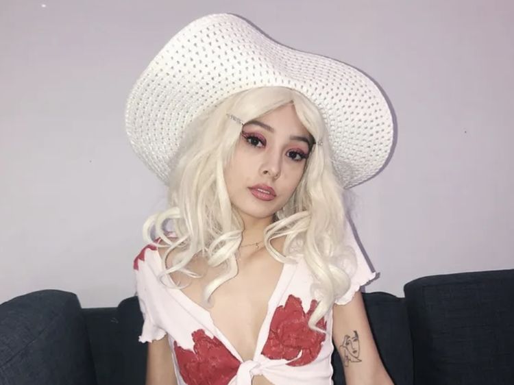 6 Inspirasi Makeup Halloween Cantik & Simple, Mudah Diterapkan di Rumah