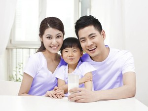 4 Minuman Probiotik yang Sehat & Cocok Dikonsumsi Si Kecil