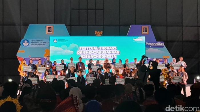 Pemenang FIKSI 2025 Pemenang FIKSI 2025