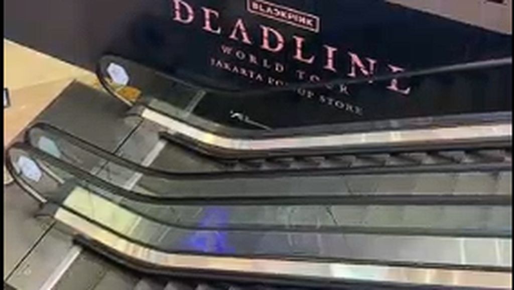 Video: Melihat Pop Up Store BLACKPINK in Jakarta