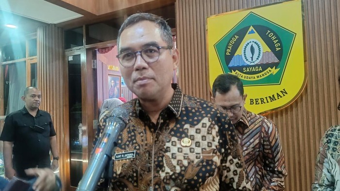 Sekretaris Daerah (Sekda) Kabupaten Bogor Ajat Rochmat Jatnika Sekretaris Daerah (Sekda) Kabupaten Bogor Ajat Rochmat Jatnika