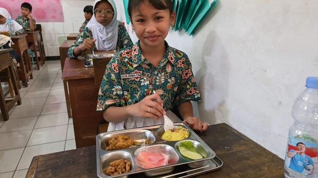 Siswa Penerima MBG di Jateng Request Menu dan Terima Kasih ke Prabowo Siswa Penerima MBG di Jateng Request Menu dan Terima Kasih ke Prabowo