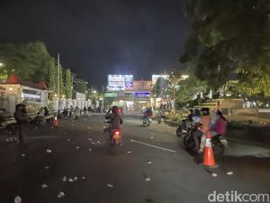 4 Orang Diamankan saat Aksi Kawal Paripurna Pemakzulan Bupati Sudewo