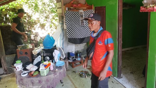 Tanah longsor melanda wilayah Banjar Dinas Basang Alas, Desa Tribuana, Kecamatan Abang, Karangasem, Bali, Jumat (31/10/2025). (Foto: Dok. BPBD Karangasem)