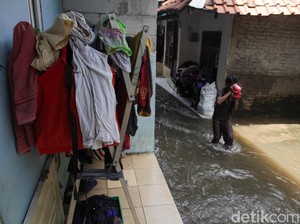 Hati-hati! Dokter Ingatkan Masalah Kulit yang Sering Muncul saat Musim Hujan-Banjir