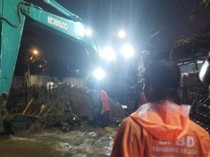 Video: Kondisi Tanggul di Tangsel Jebol dan Rendam Permukiman Warga