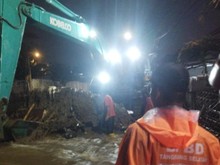 Tanggul di Tangsel Jebol, Permukiman Warga Terendam Banjir