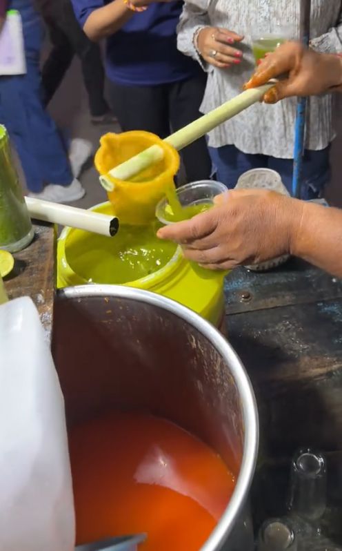 Aa Juju kulineran di India