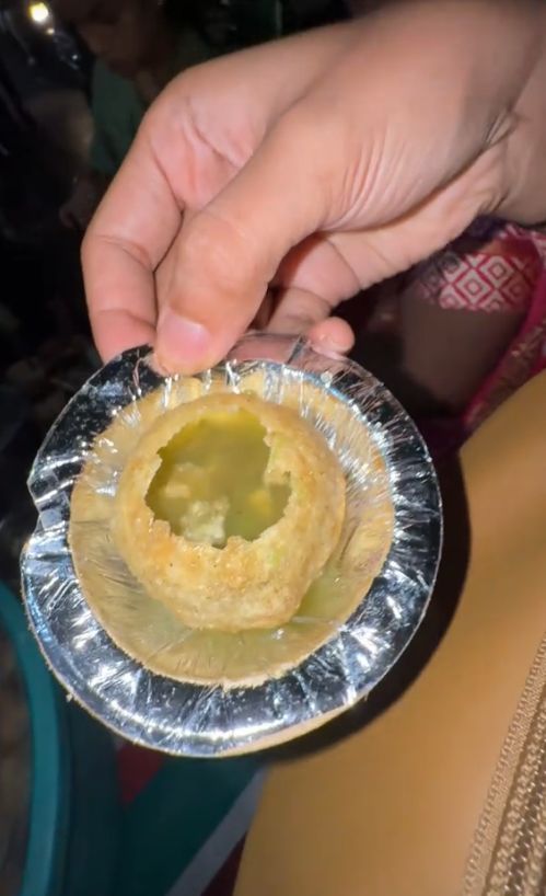 Aa Juju kulineran di India