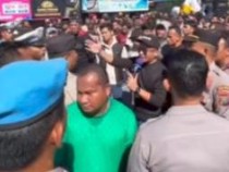 Viral Massa Demo Bentrok di Rumah Eks Bupati Tapteng, Alumni IMM Desak Hal Ini