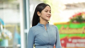 Netizen ramai memuji penampilan Bella yang fresh. Foto: Instagram Bella Bonita