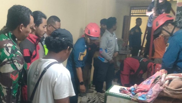 Emak-emak Stroke Tercebur Sumur 17 Meter di Tulung Klaten