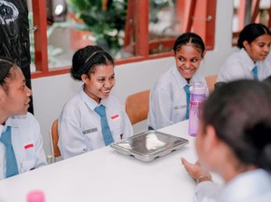 Berkat Sekolah Rakyat Merlin Kini Bisa Membaca dan Berhitung
