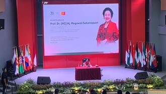 Megawati Cerita Alasan Tak Punya HP: Everybody Wants to Know Me!