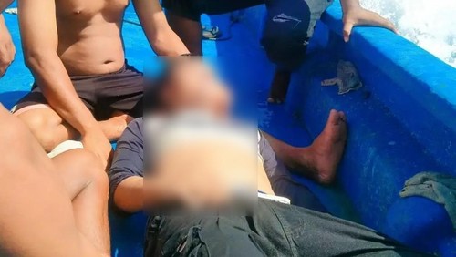 Pemancing yang meninggal setelah perahu yang mereka tumpangi tenggelam di perairan Desa Pai, Kecamatan Wera, Kabupaten Bima, NTB, Sabtu (1/11/2025).