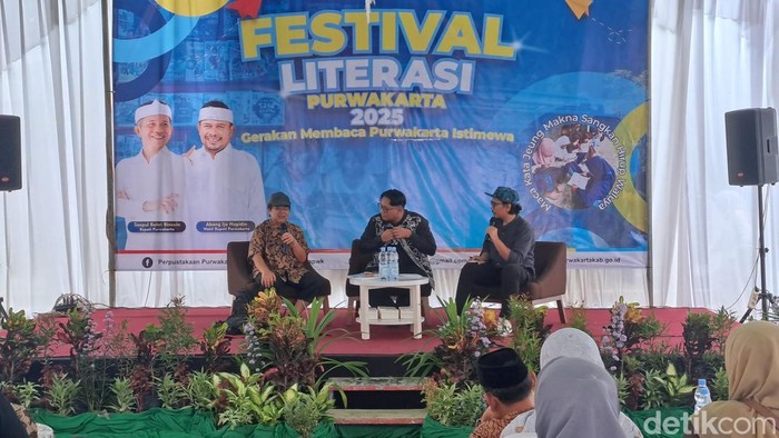 Salah satu kegiatan dalam Festival Literasi Purwakarta 2025.