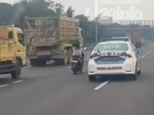 Viral Pemotor Wanita Masuk Tol Japek hingga Dikejar Mobil Polisi, Ternyata ODGJ
