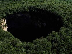 14 Lubang Terdalam di Bumi, Nomor 1 Bisa Telan Gedung Pencakar Langit!