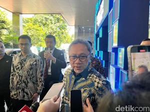 Zulhas Soal Harga Ayam-Telur Naik: Artinya MBG Berhasil