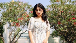 Terdengar Gelap, Lagu Song About Death Aurilatia Justru Penuh Cinta