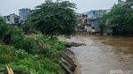 Begini Potret Terkini Beton Normalisasi Kali Ciliwung di Manggarai
