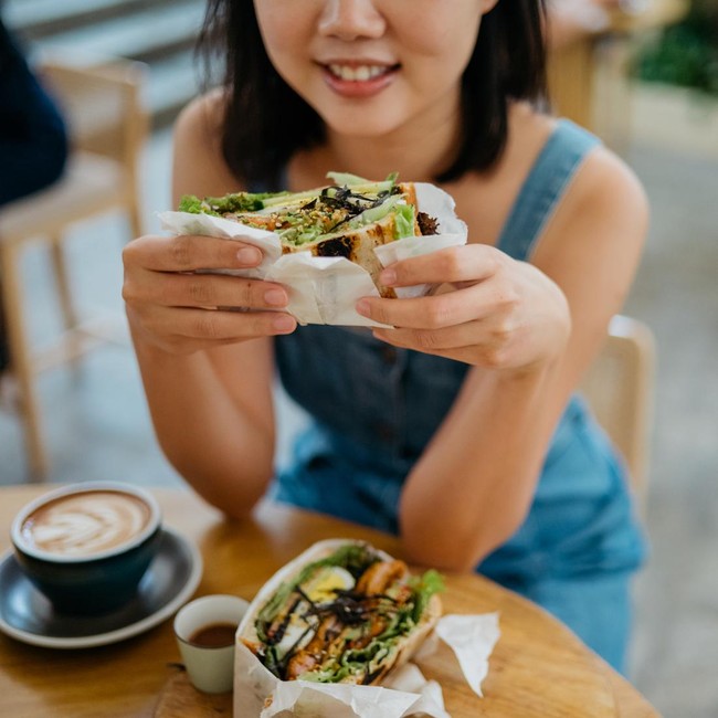 10 Camilan Rendah Kalori yang Enak dan Cocok untuk Pejuang Diet