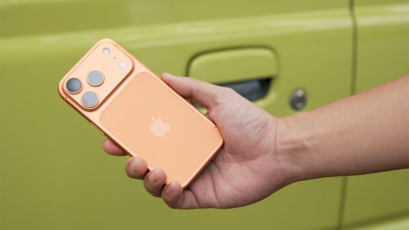 iPhone 17 Pro Orange iPhone 17 Pro Orange