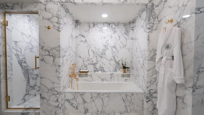 Kamar Mandi Lincoln di Gedung Putih Setelah Renovasi