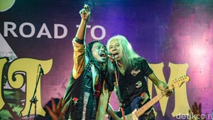 Acara yang digelar hingga 2 November 2025 ini menghadirkan 12 grup musik dengan ragam warna musik dari pop, jazz, hingga tradisi.