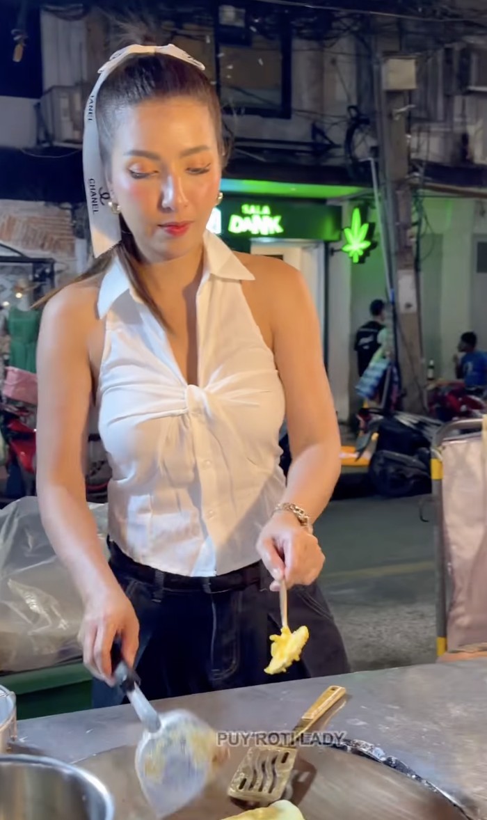 Kisah Penjual Roti Cantik Viral di Thailand, Kini Eksis Jadi Konten Kreator
