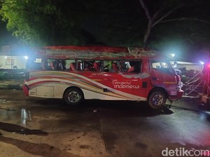 Video: Olah TKP Laka Maut Elf di Sumedang, Polisi Ungkap Dugaan Ini